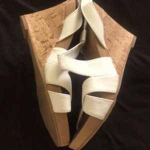 Women’s espadrilles